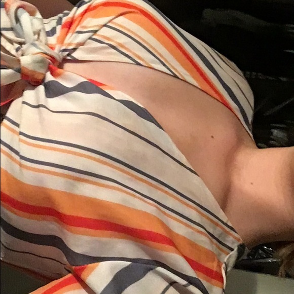 Cropped and striped summer tee, zaful in a medium although looks good on smaller - Picture 4 of 4